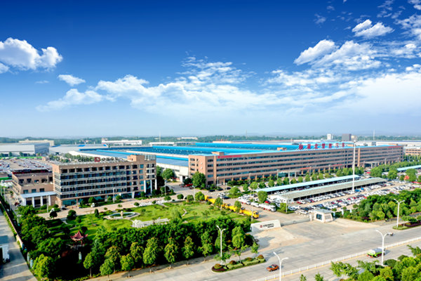 中車(chē)城市交通董事長(zhǎng)徐敏生、綠脈汽車(chē)執(zhí)行董事何德軍等一